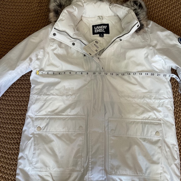 Lands End - Picture 1 of 4